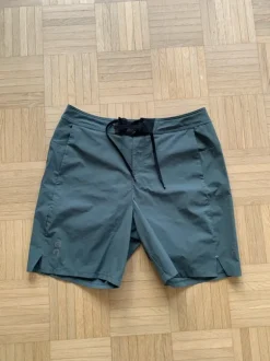 Graue ON Herren Shorts