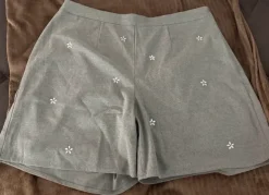 Graue Stoff Shorts