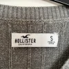 Grauer Pullover von Hollister mit Zopfmuster