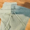 Grüner gestrickter Zweiteiler Set