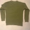 Grüner Pullover