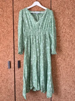 Groene bloemenjurk &other stories maat 38