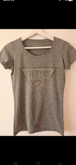 Guess Tshirt