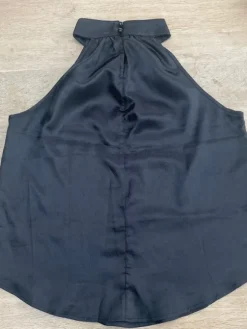 Halter top