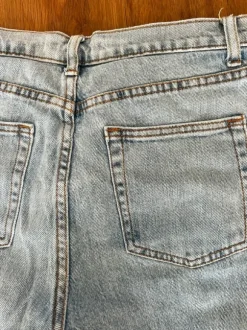 Hellblaue Jeans im klassischen 501 Stil - Gr L/38