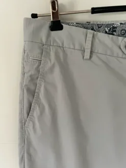 Hellgraue Chino Hose von Joop