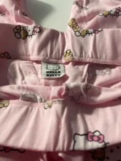 Hello kitty pyjama hose