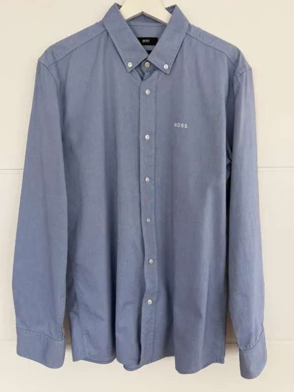 Hemd von Boss in blau/lila in der Größe L/42