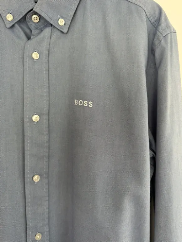 Hemd von Boss in blau/lila in der Größe L/42