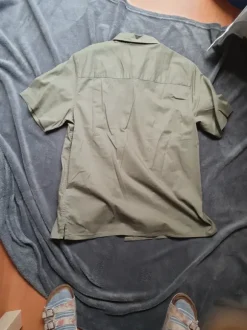 Hemd von H&M in Khaki-grün Gr S