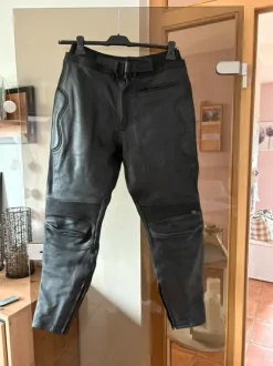 Herren Leder-Motorradhose von Akito