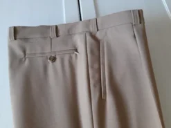 Herren Stoffhose, beige, leicht, Gr. 27.