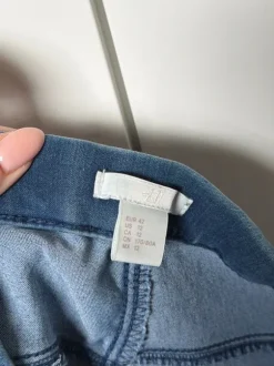 H&M - Hose mit Gummibund - Gr 42