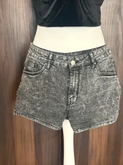 H&M Divided High-Waist Acid Wash Jeansshorts