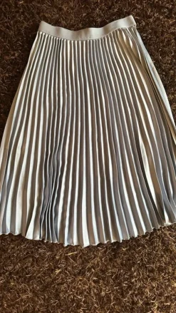 H&M Plissee Rock Midi High Waist hellblau taubenblau Gr. 36 S TOP