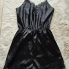 H&M Satin Nachtwäsche Pyjama Jumpsuit
