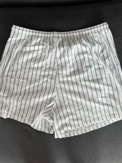 H&M Stoff Shorts gestreift in L