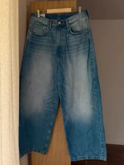 H&M Super Baggy Jeans *31/32