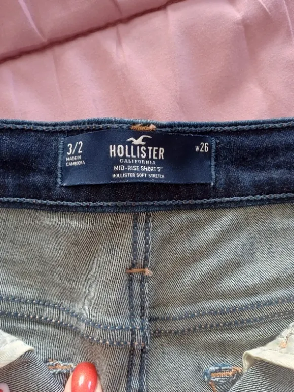 Hollister Shorts Weite 26