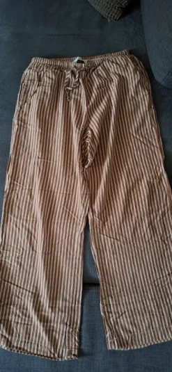 Hose Bershka M