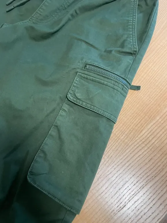 Hose dunkelgrün C&A 34/34