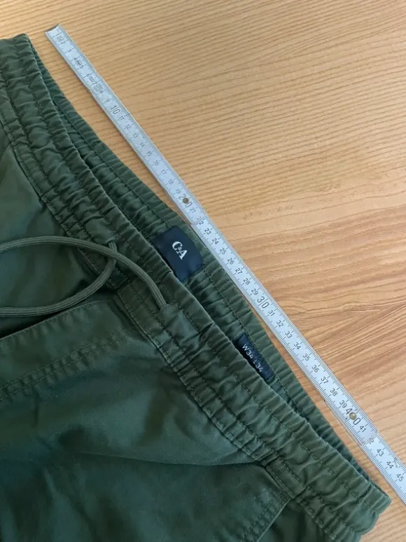 Hose dunkelgrün C&A 34/34