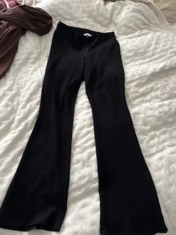 Hose elegant luftig