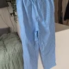 Hose gestreift