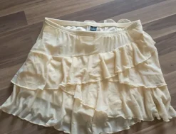 Hosenrock Creme Gr.M Shein