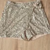 Hosen-Rock mit Pailetten