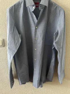 Hugo Boss Shirt 43