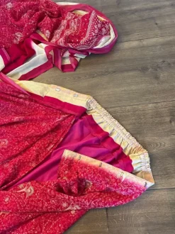 indischer, festlicher Sari in pink