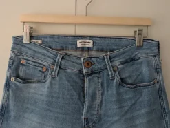 Jack & Jones Herrenjeans Slim Fit W30/L32 hellblau