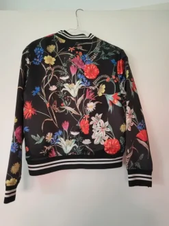 Jacke