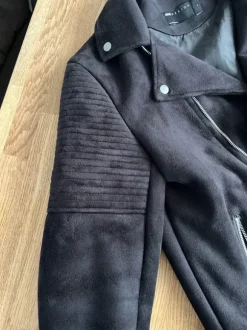 Jacke in Wildlederoptik