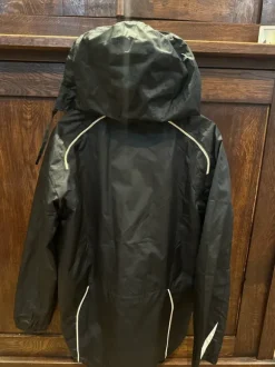 Jako Regenjacke in M - neu -