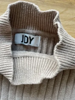 JDY Pullover beige