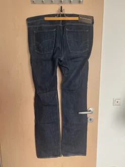 Jeans Gr. 110 Baldesarini, für schlanke große Männer