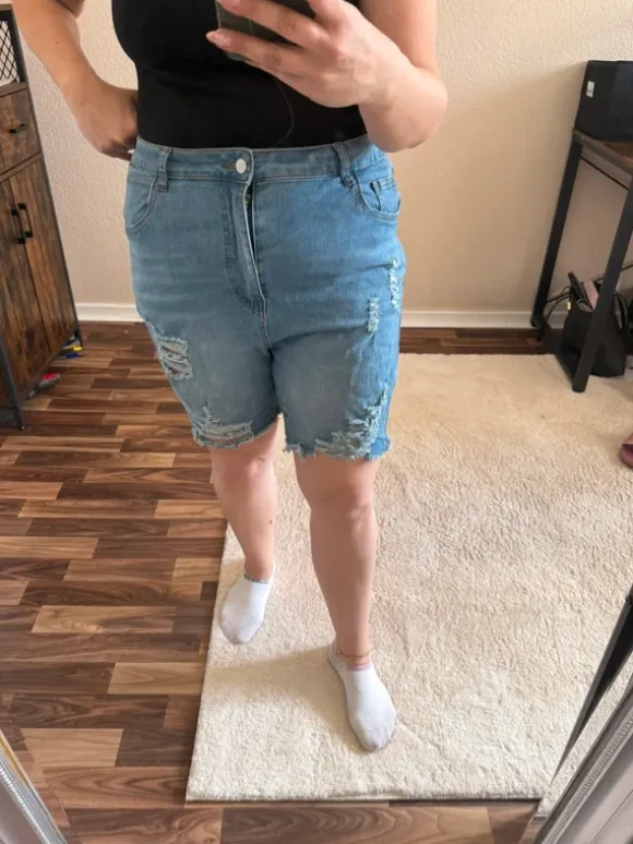 Jeans Short hellblau