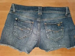 Jeans Shorts von Tom Tailor denim, Gr. 28 oder M, mit Glitzersteinchen