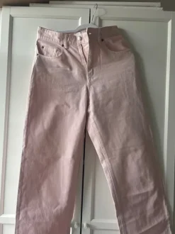 Jeans Wide Fit rosa von H&M
