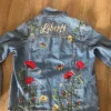 Jeansjacke mit Bestickung