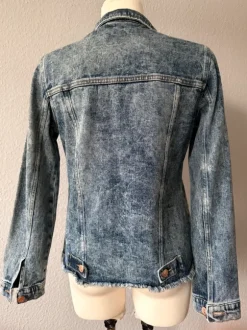 Jeansjacke mit Kupferknöpfen NEU