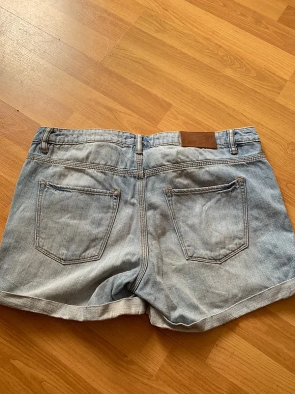 Jeansshorts von H&M, Gr. W30