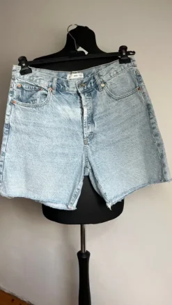 Jeansshorts von Mango, Gr. 44