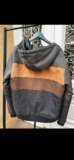 Kapuzenjacke
