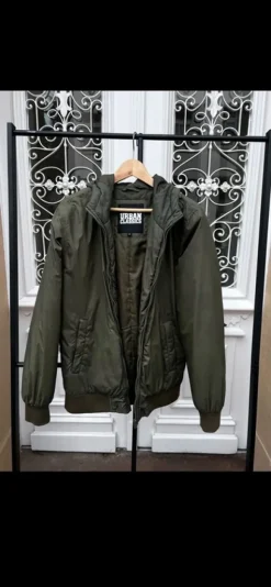 Kapuzenjacke (Windbreaker)