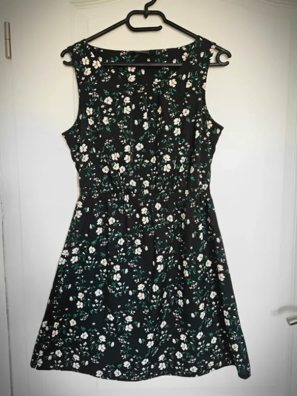 Kleid