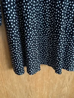 Kleid Punkte schwarz weiß
