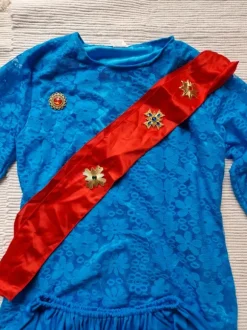 Kostüm Fasching Queen Elisabeth II volles Set mit Perücke